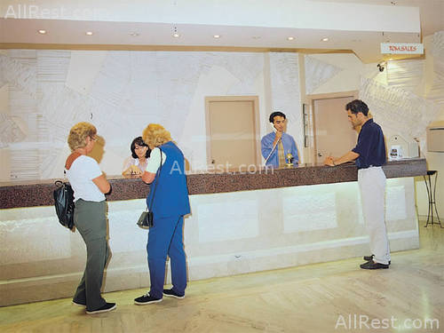 Justiniano Beach Hotel 4